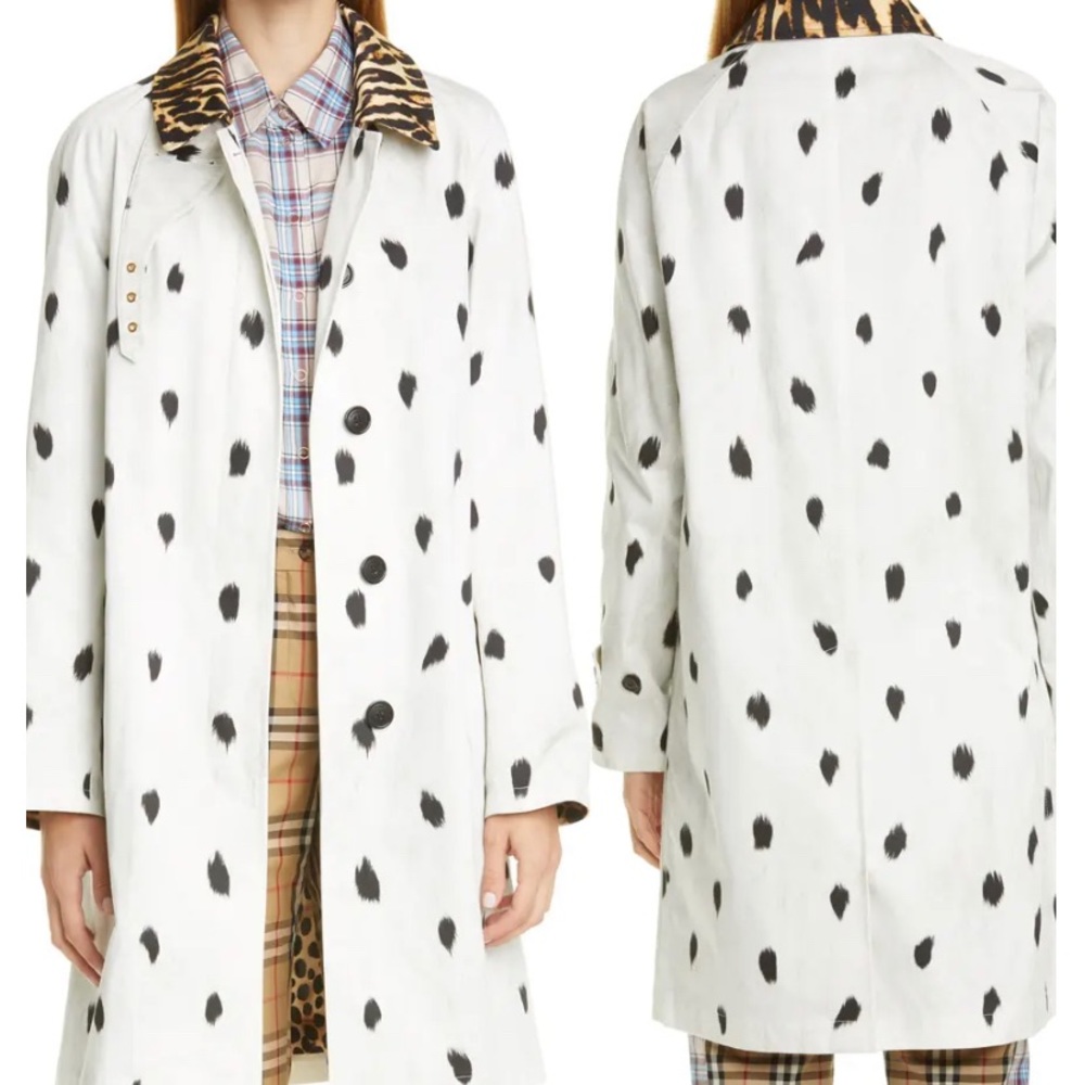 Burberry Carrington Animal print coat. Size US 6